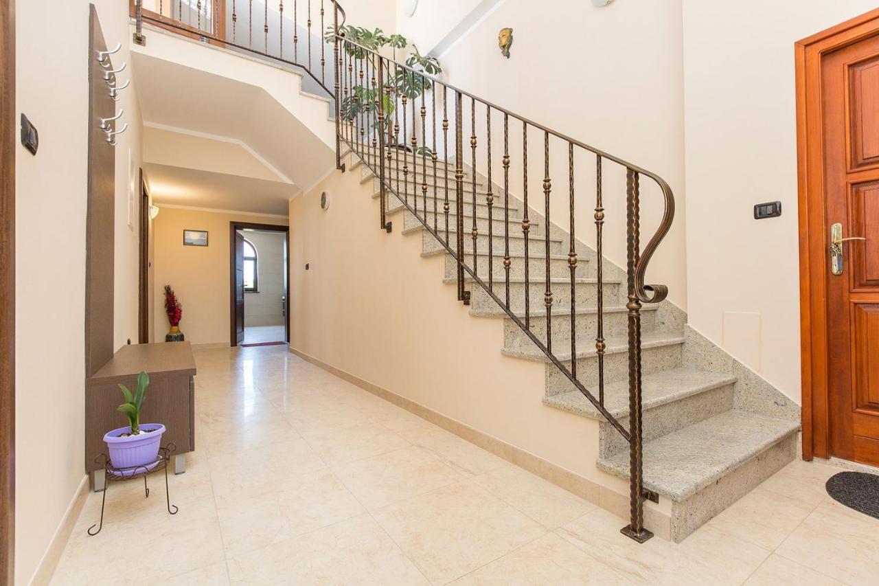 Penthouse Aurora Apartment Manjadvorci